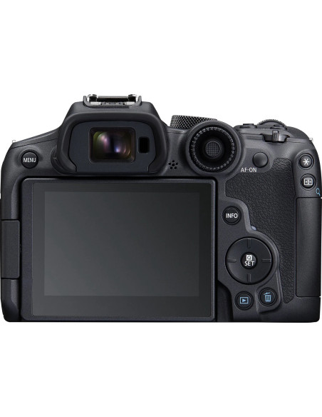 EOS R7 + RF-S 18-150mm f/3.5-6.3 IS STM